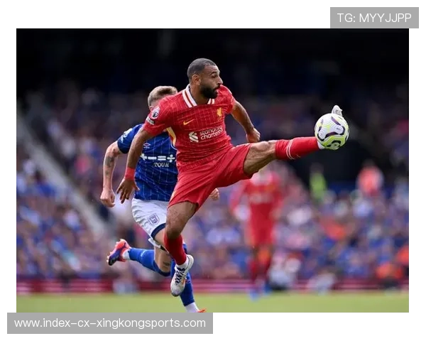 利物浦若塔抢断直取球权随后破门