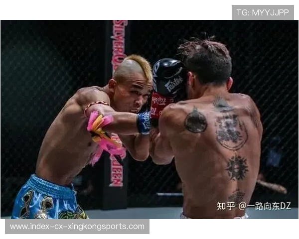 MMA搏击赛爆发血战,对手鼻骨疑似断裂 MMA搏击赛爆发血战,对手鼻骨疑似断裂